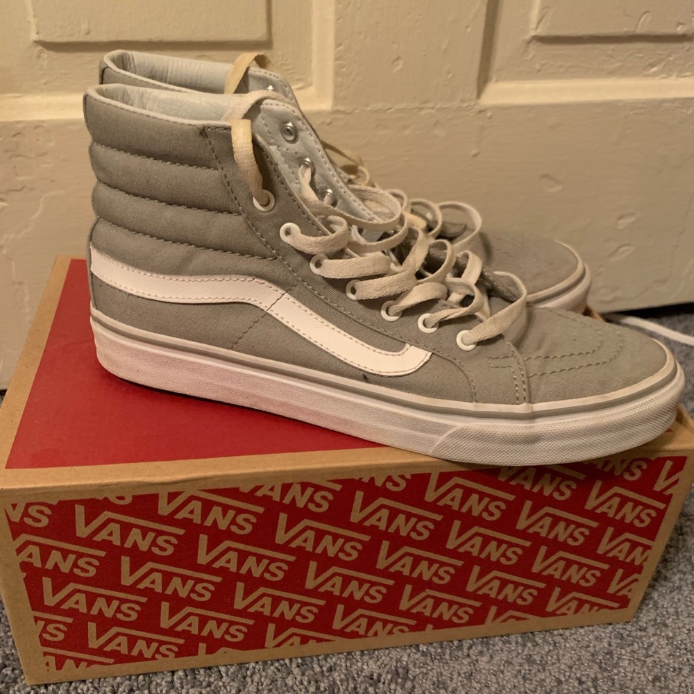 Women’s Sk8-Hi Slim hightop Vans